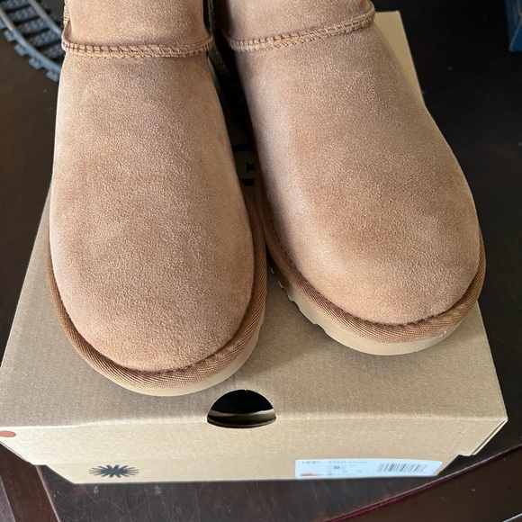 UGG Shoes - Size 8 UGG Ultra Mini Chestnut